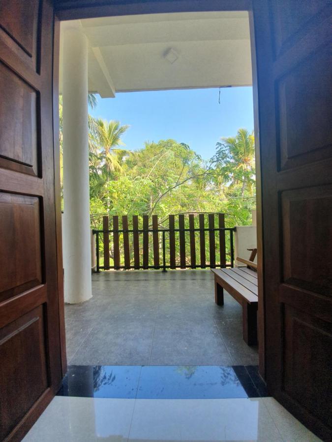 Ambel Homestay Anuradhapura Esterno foto