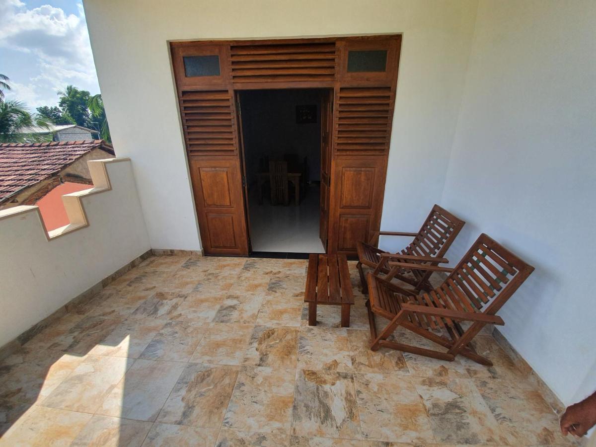 Ambel Homestay Anuradhapura Esterno foto
